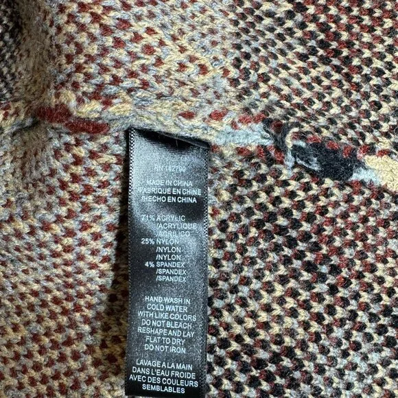 Oversized Floral Intarsia Cardigan - Picture 5 of 6